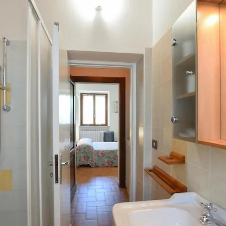 Pet Friendly In Frazione Mercatello Monte Vibiano Vecchio