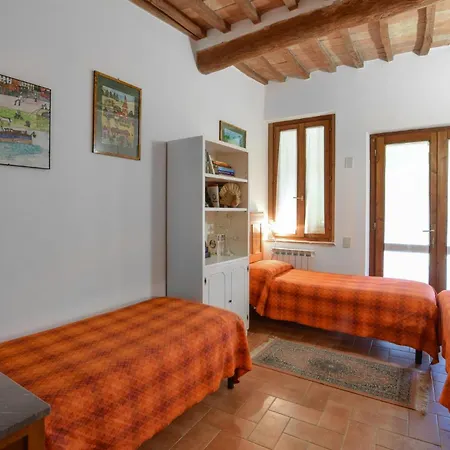 Pet Friendly In Frazione * Mercatello (Marsciano)