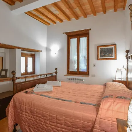 Dom wakacyjny Pet Friendly In Frazione Mercatello *