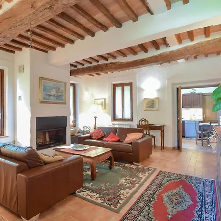 Dom wakacyjny Pet Friendly In Frazione Mercatello Monte Vibiano Vecchio