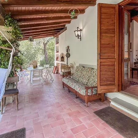 Pet Friendly In Frazione * Mercatello